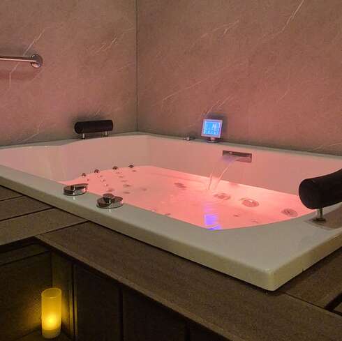 Wellness treatment Balneotherapy Session
